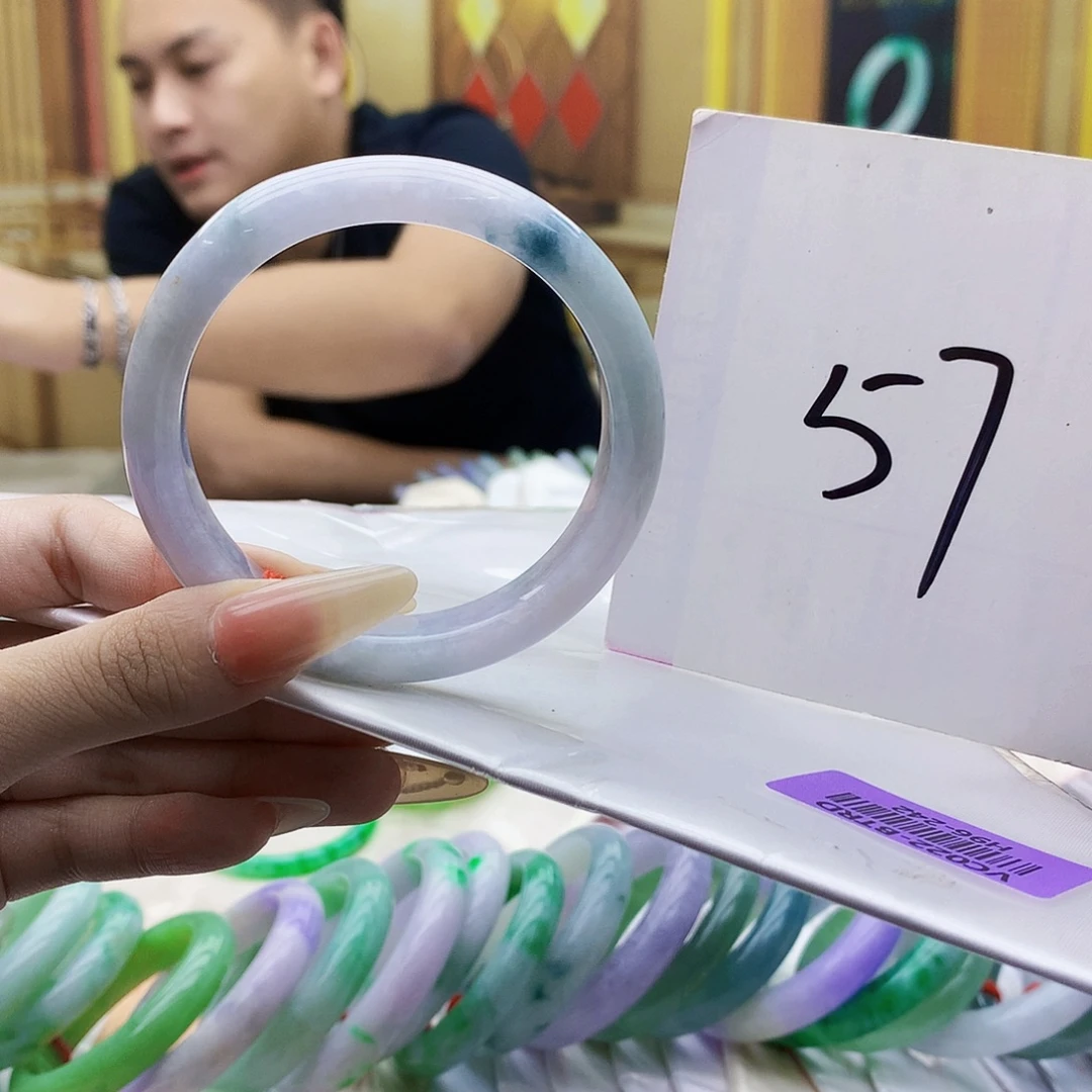 翡翠未镶嵌手镯bnn