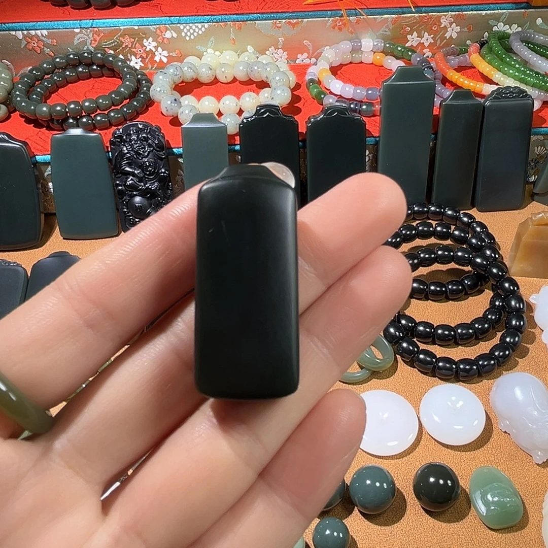 和田玉（青玉）未镶嵌颈饰