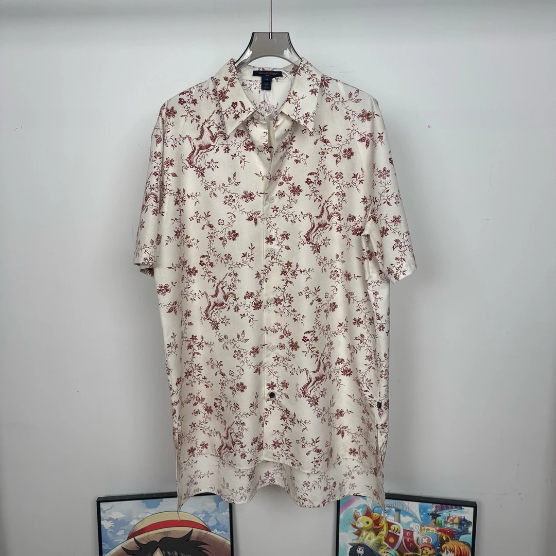 未使用 LouisVuitton/路易威登 不规则衬衫42码带吊 GM003958