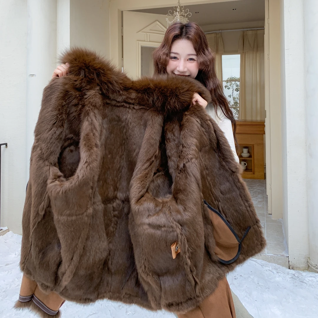 复古气质氛围感皮毛一体外套女2025年冬季新款厚实保暖羊羔毛棉袄