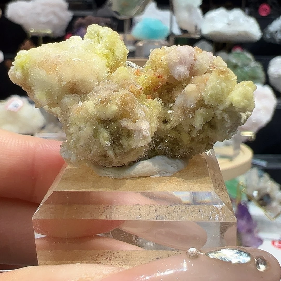 未镶嵌水晶大型摆件（非配饰）