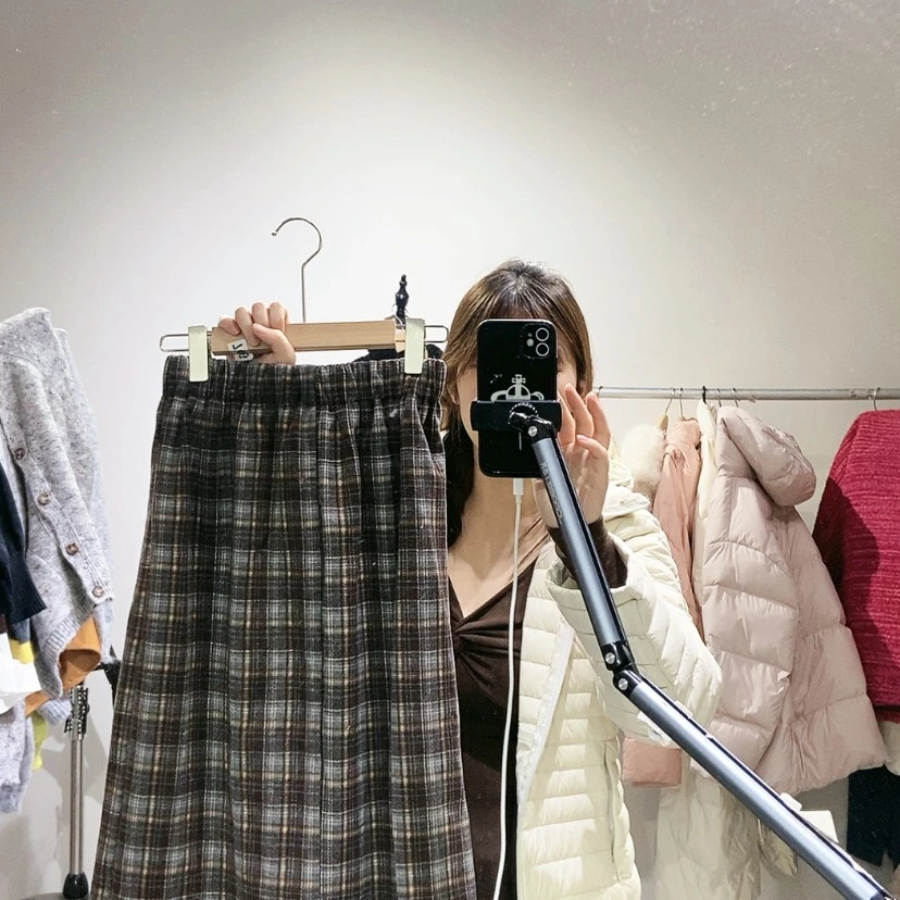 【闪购商品】咖色格子