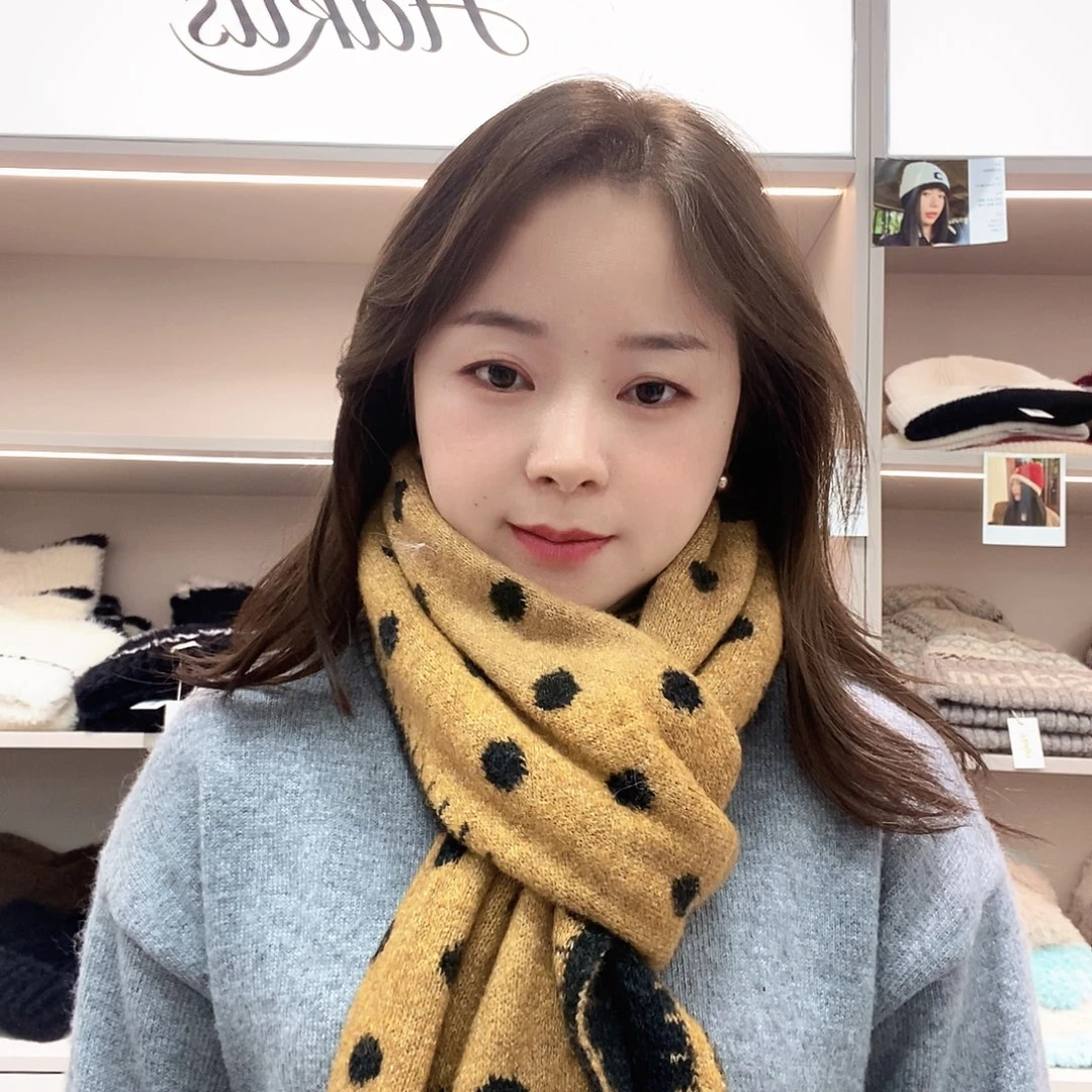 布艺铁合金波点围巾