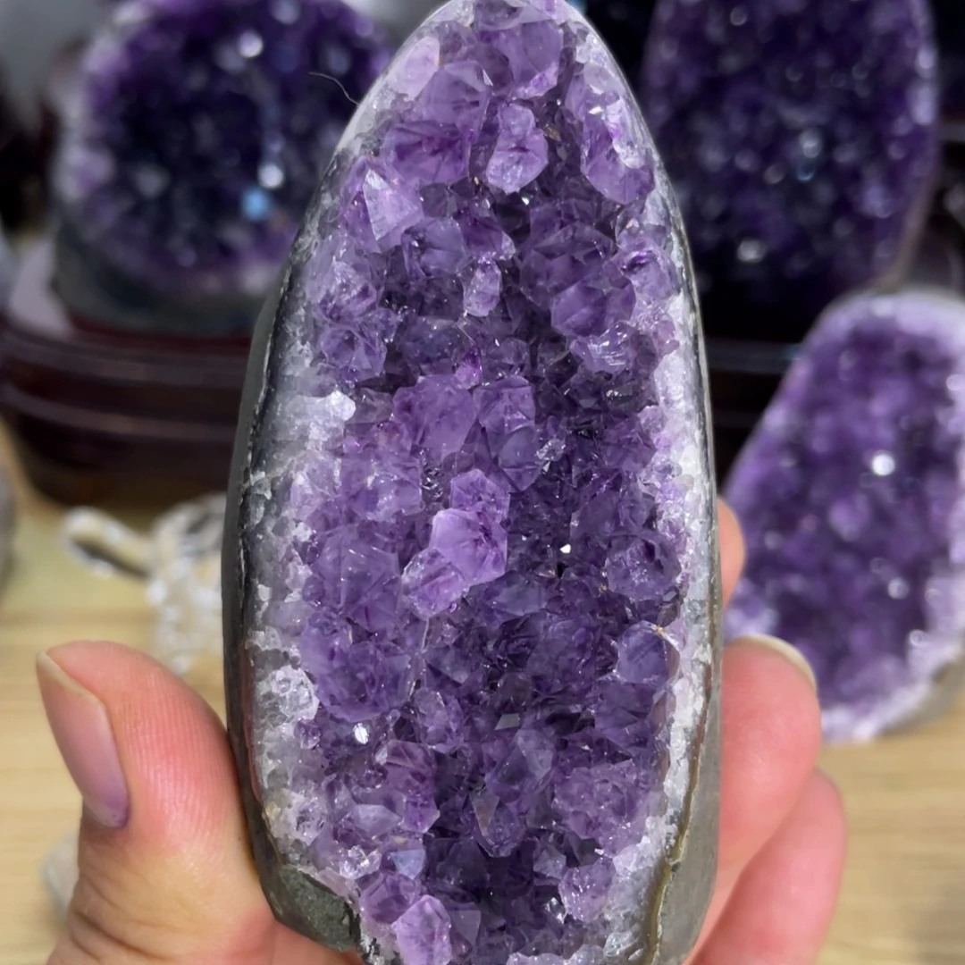 大型摆件（非配饰）紫晶未镶嵌