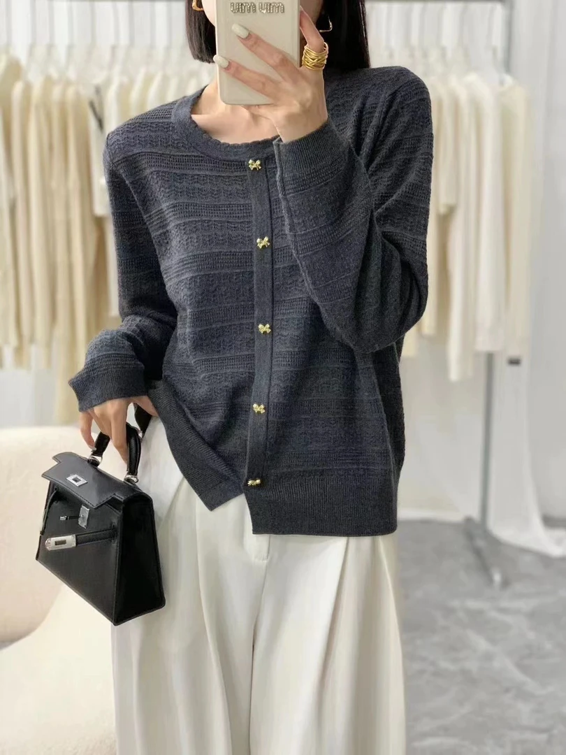 新款小香开衫外套圆领长袖设计女士舒适百搭款精品9012