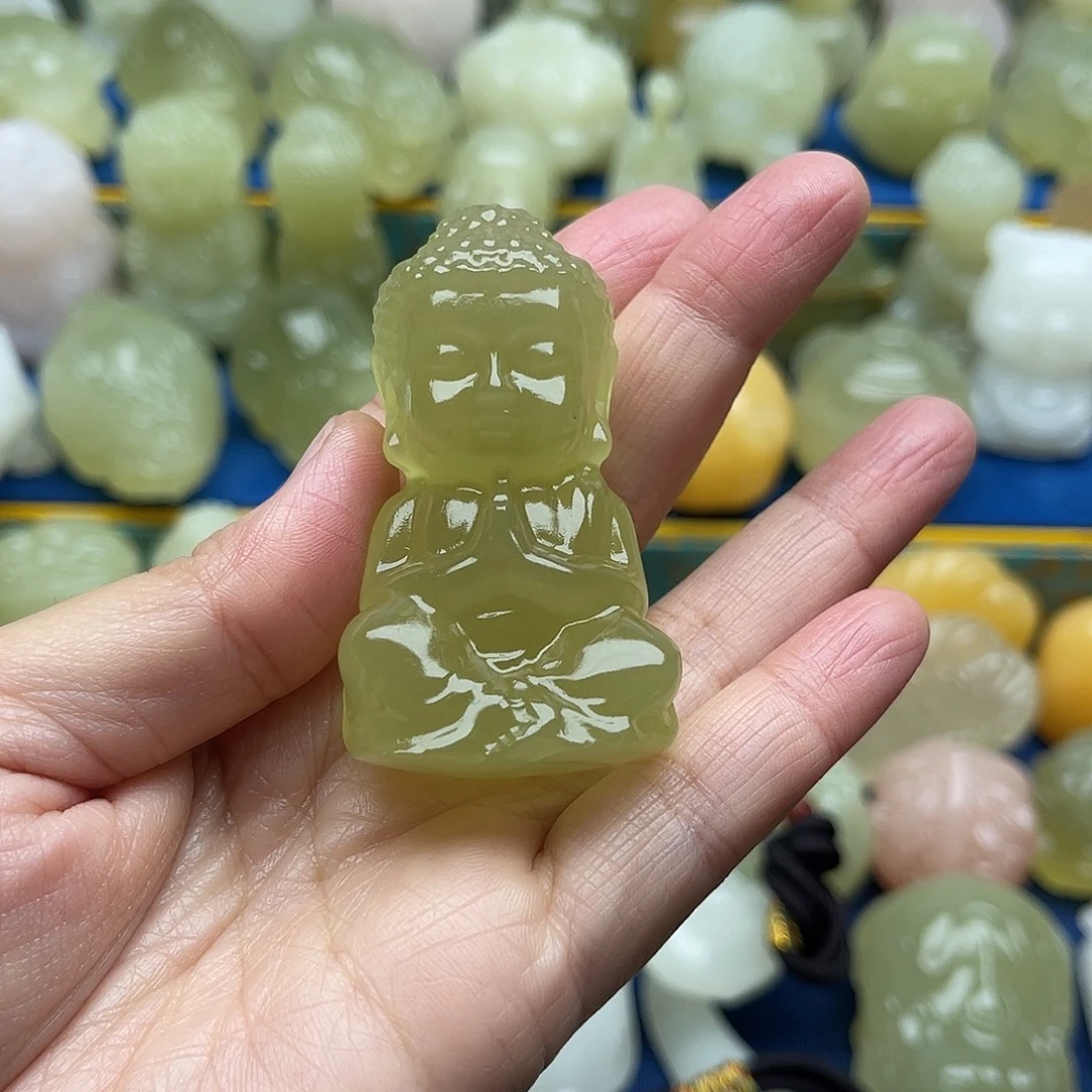 农***岸玉天然桌面小摆件