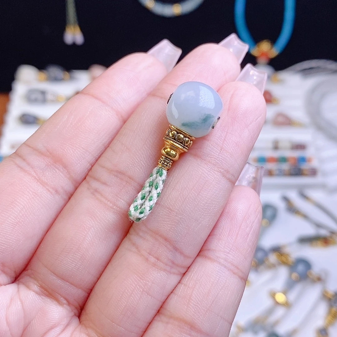 翡翠18K金镶嵌颈饰对孔11