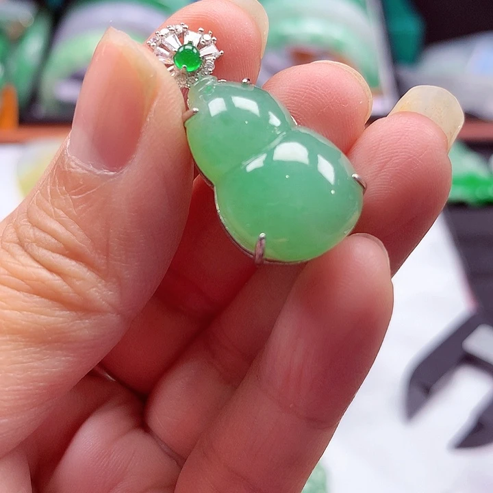 颈饰银S925镶嵌翡翠翡翠