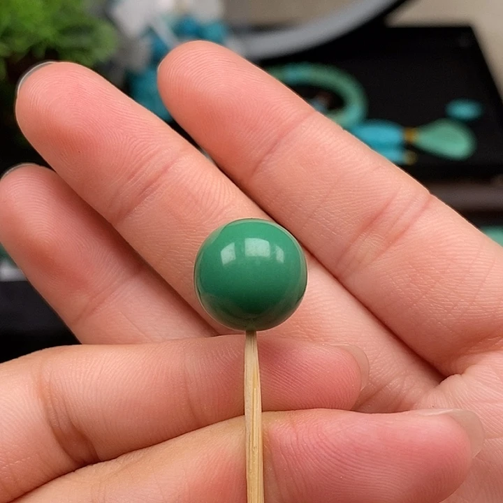 绿松石未镶嵌珠宝奇石13.0