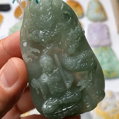 定制翡翠未镶嵌翡翠