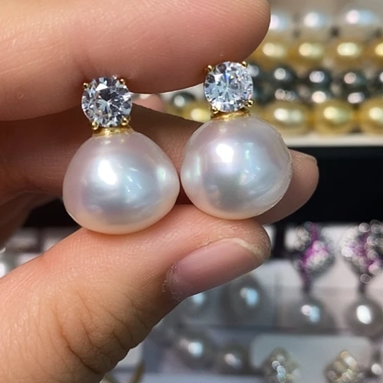 银S925镶嵌海水珍珠耳饰昕*?14.8