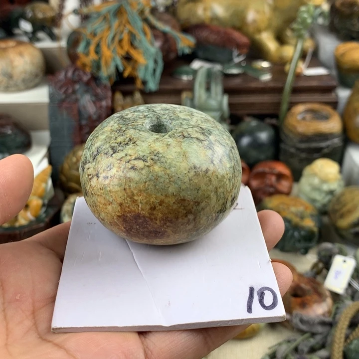 未镶嵌岫岩河磨玉（透闪石质玉）珠宝奇石