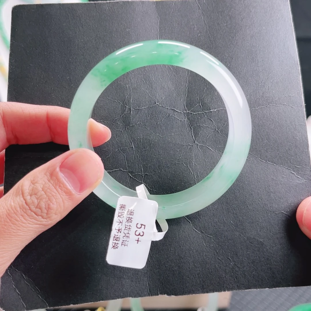 石英质玉未镶嵌手镯53