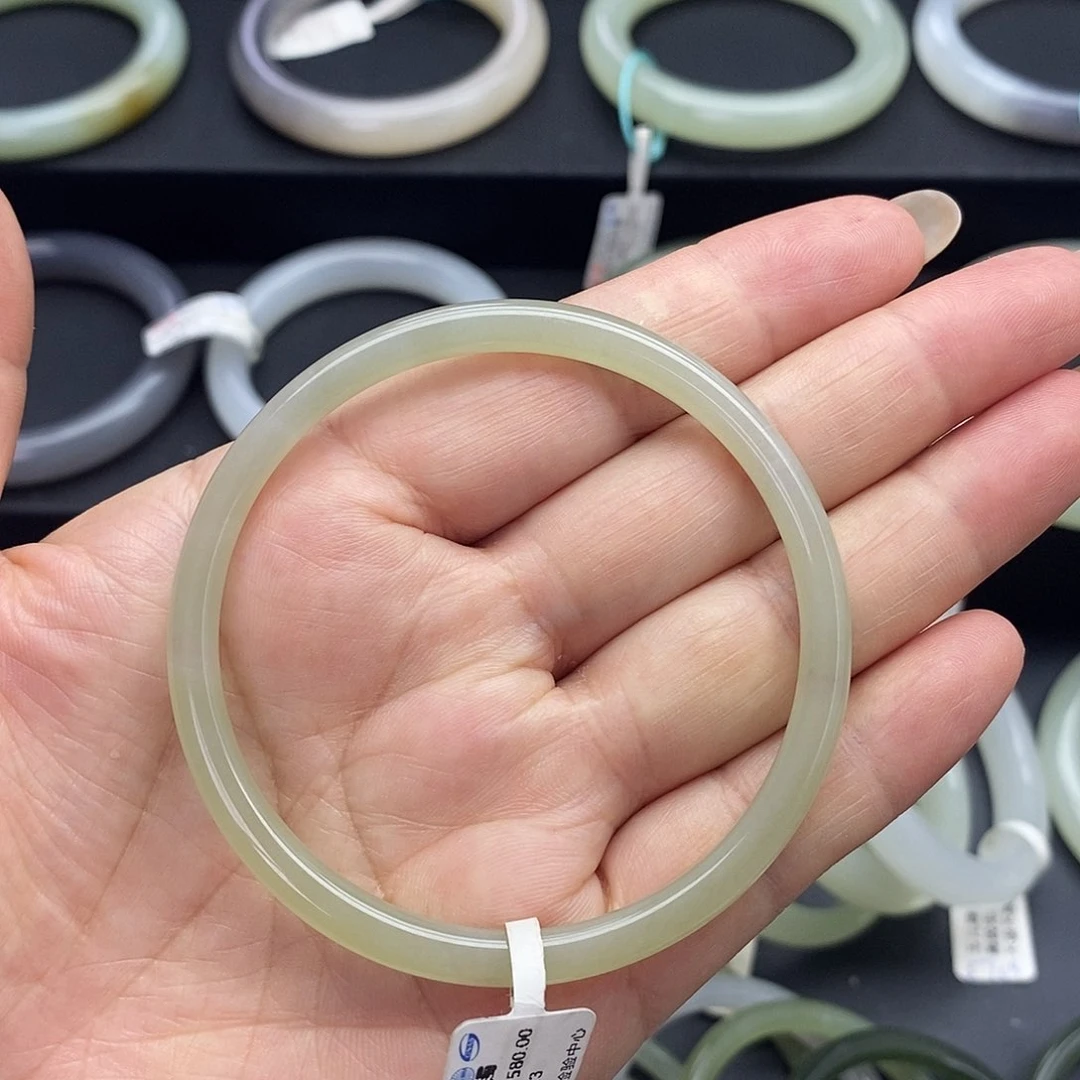 和田玉（糖玉）手镯未镶嵌58