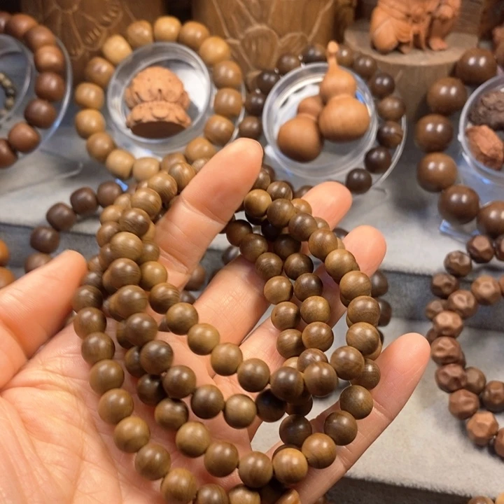 静***福檀香木手串/手链老山檀奶香味0.8黑肉