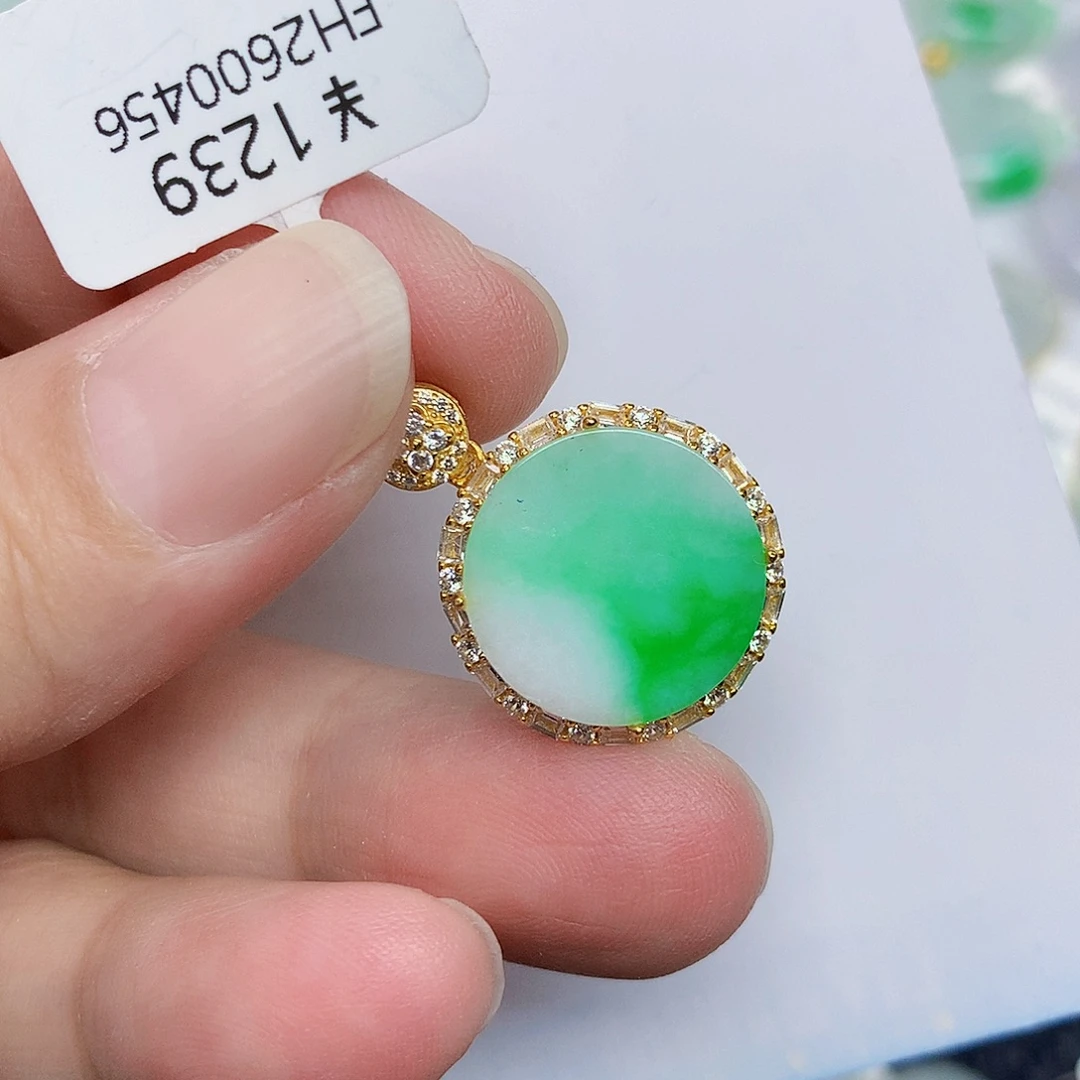 翡翠未镶嵌颈饰356795