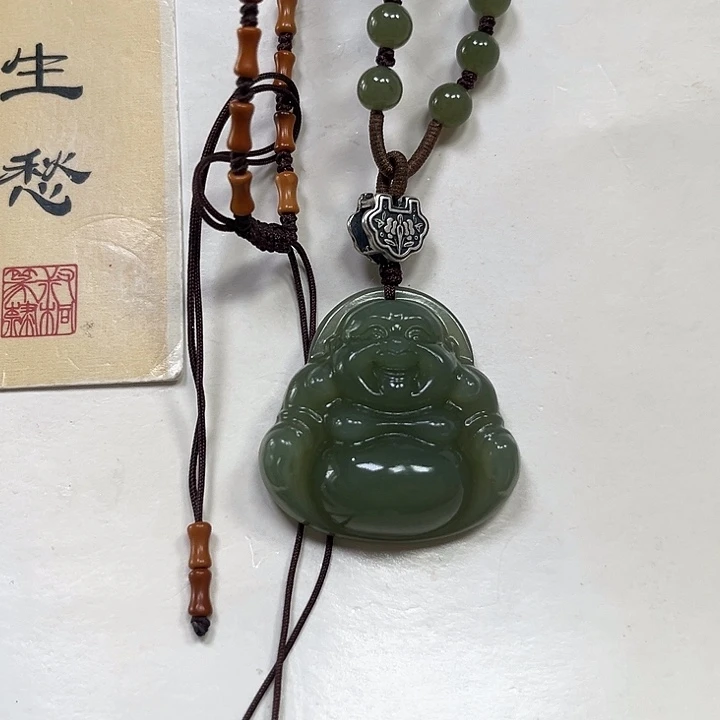 和田玉颈饰未镶嵌悟*