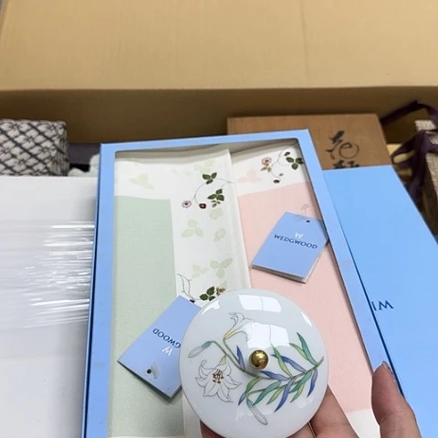 贝****瓷器。瓷器。瓷器。