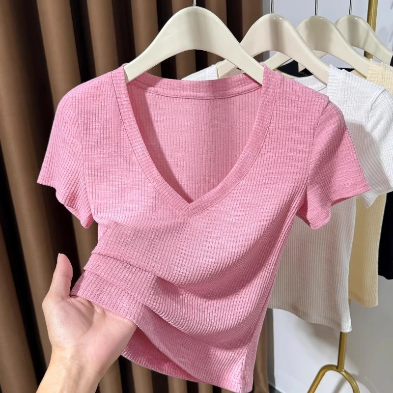深V领短款坑条T恤女夏2025新款冰丝针织短袖内搭大领口上衣