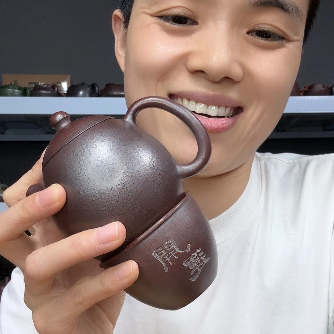 茶壶底槽青民间手艺人全手工制作