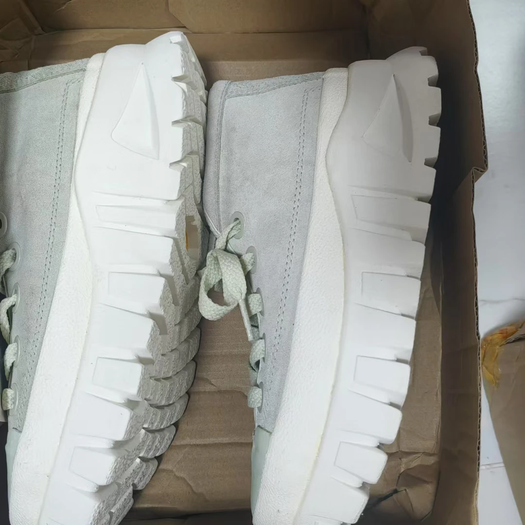 《B品以直播展示为准》（X391)李宁运动鞋 鞋子微脏 AZGS144