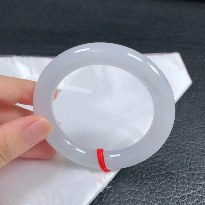 李***姑翡翠未镶嵌手镯（圆镯）