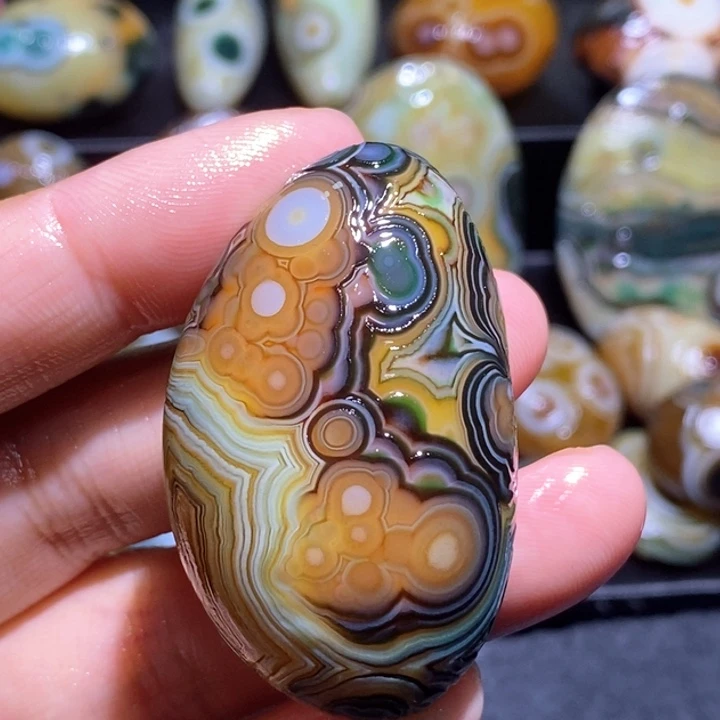 玛瑙/玉髓未镶嵌珠宝半成品10