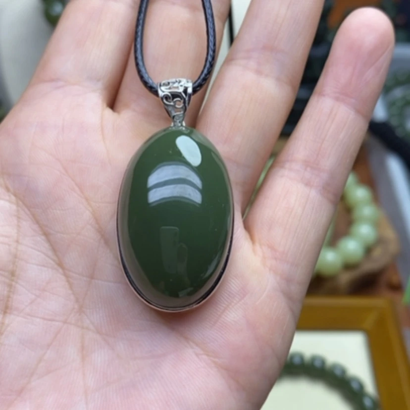 【闪购商品】未镶嵌和田玉挂件怒**天