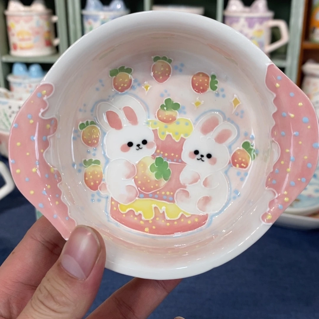瓷片草莓兔子米饭碗