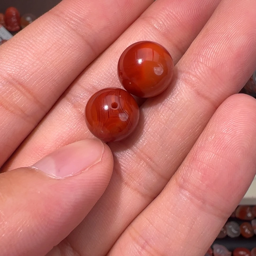 脚***雏未镶嵌川料南红玛瑙火焰纹12+两颗