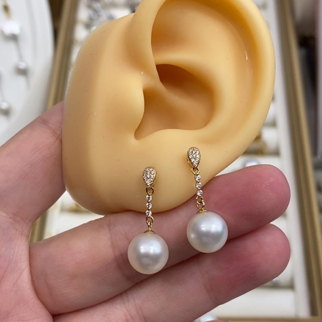 18K金镶嵌耳饰海水珍珠9-10正圆