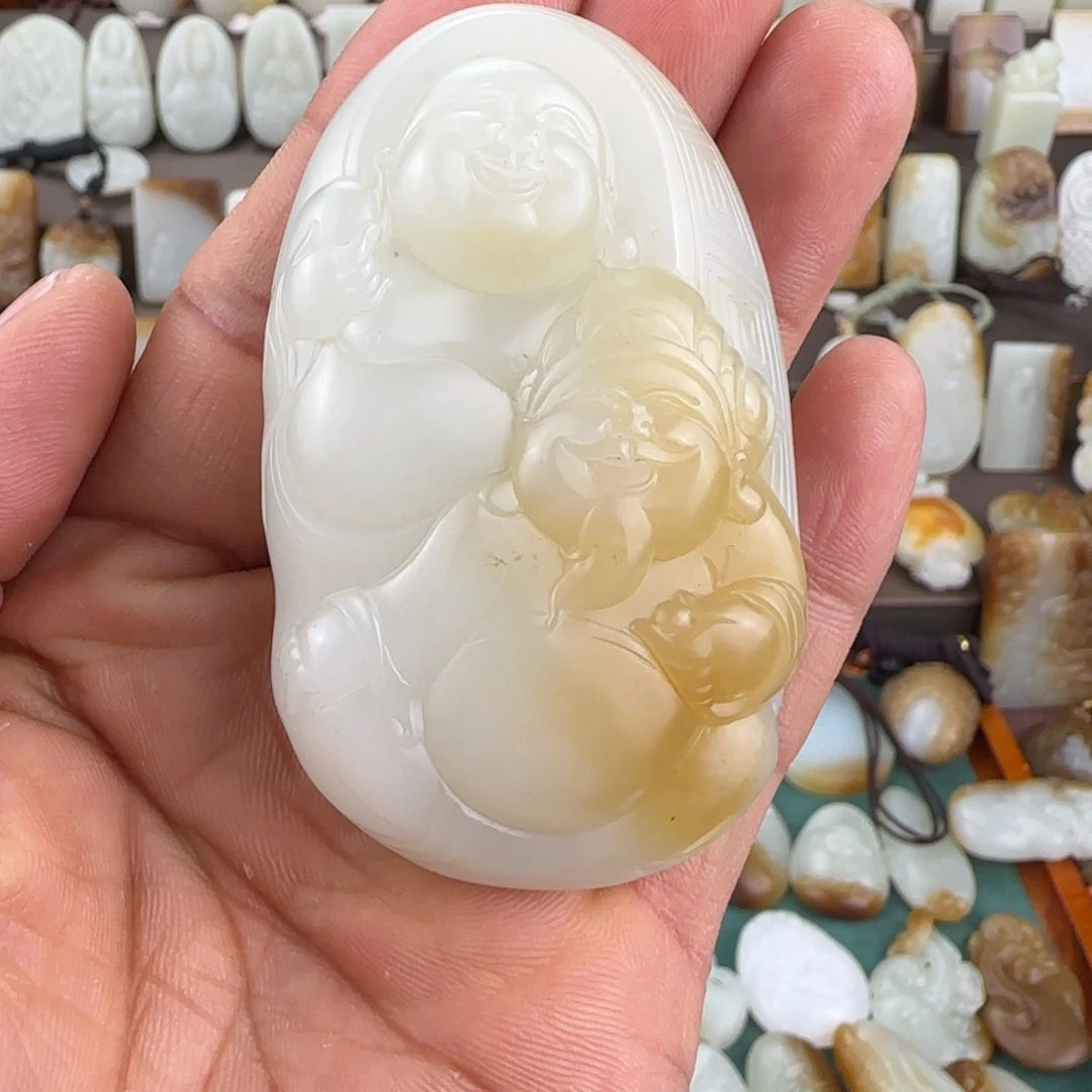 和田玉（糖玉）未镶嵌颈饰