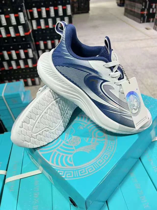 001男女同款慢跑鞋zz