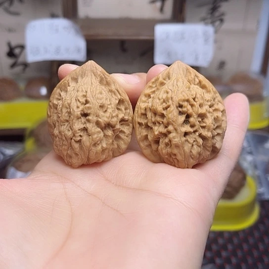 文玩核桃吊坠官帽