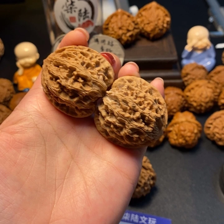文玩核桃把件27号苹果园37尺全品