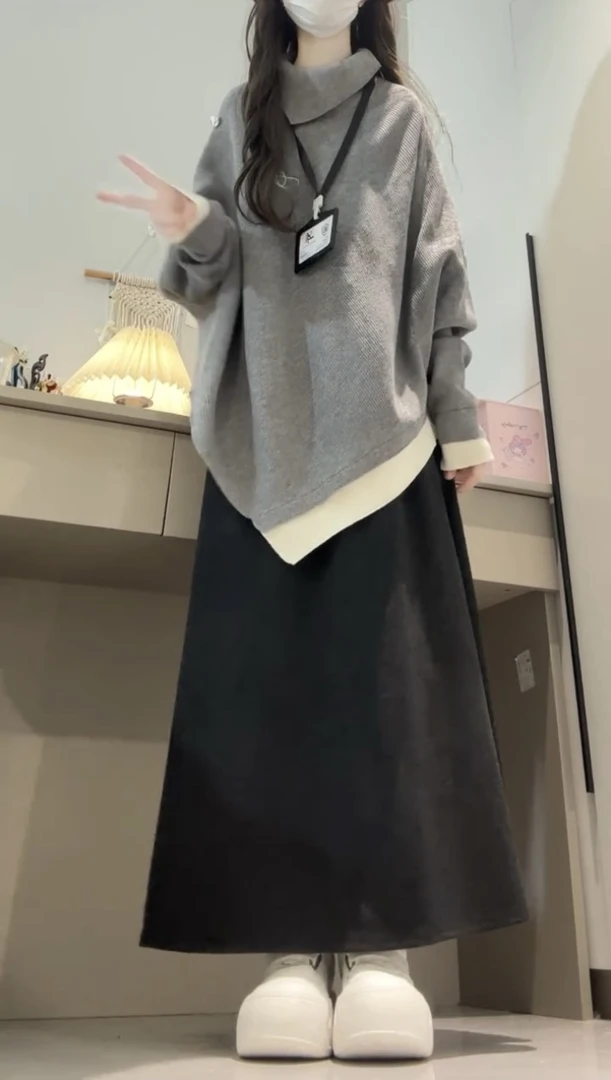 2025秋冬新款韩系小众不规则高领斗篷针织毛衣搭配半身裙两件套潮