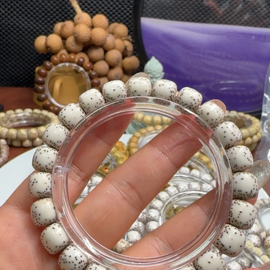 星月菩提吊坠海南星月菩提卡10双留白