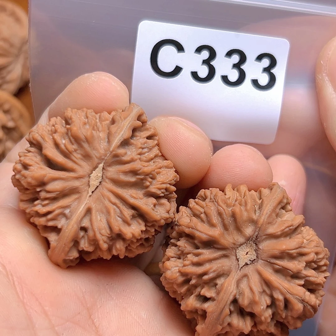 文玩核桃吊坠41➕满天星