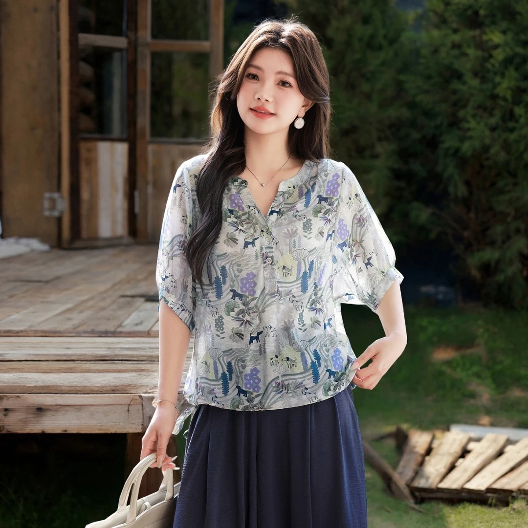 MsShe大码女装夏装复古印花V领抽绳下摆宽松短袖衬衫S~B2504015