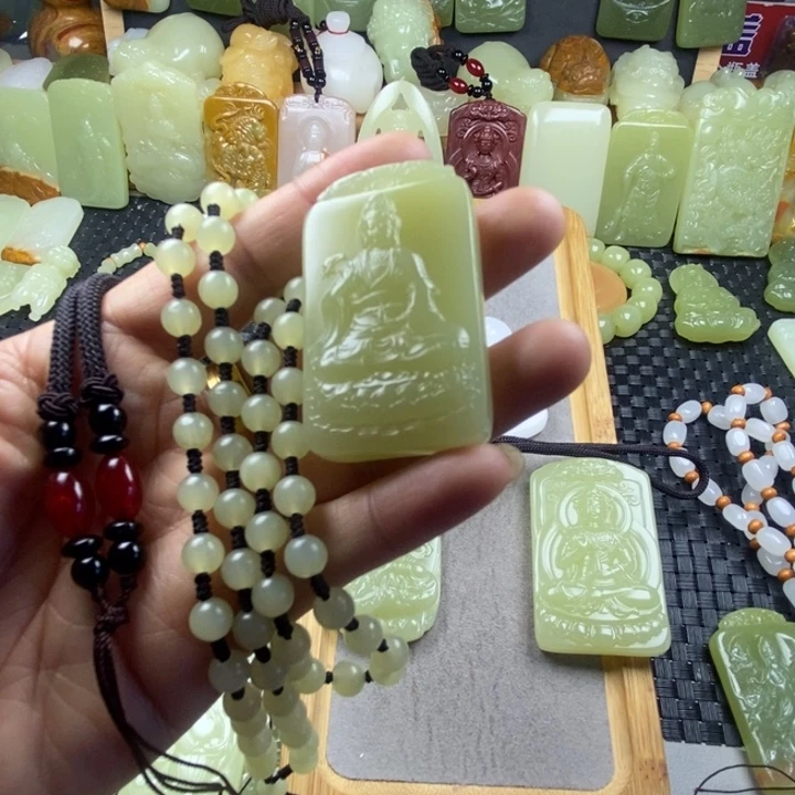 昆仑料小版观音牌