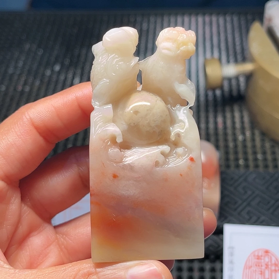 寿山石印石这种现象很明显可以