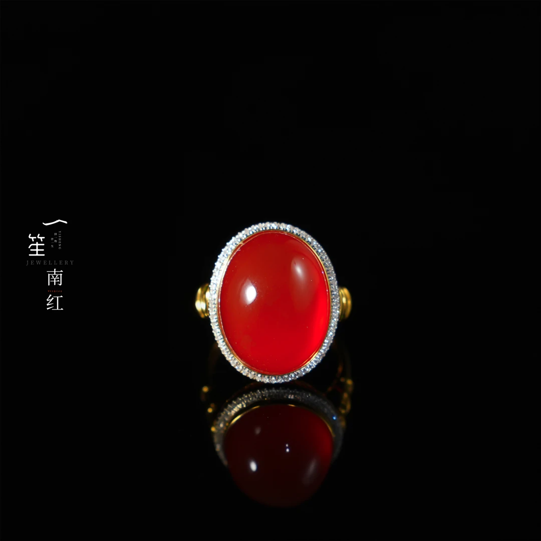 【一笙珠宝】天然南红鸽血红蛋面戒指18k金镶嵌 YS22812