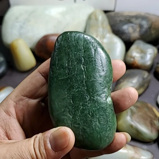 未镶嵌和田玉把件