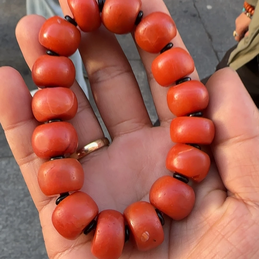 南红玛瑙未镶嵌手链