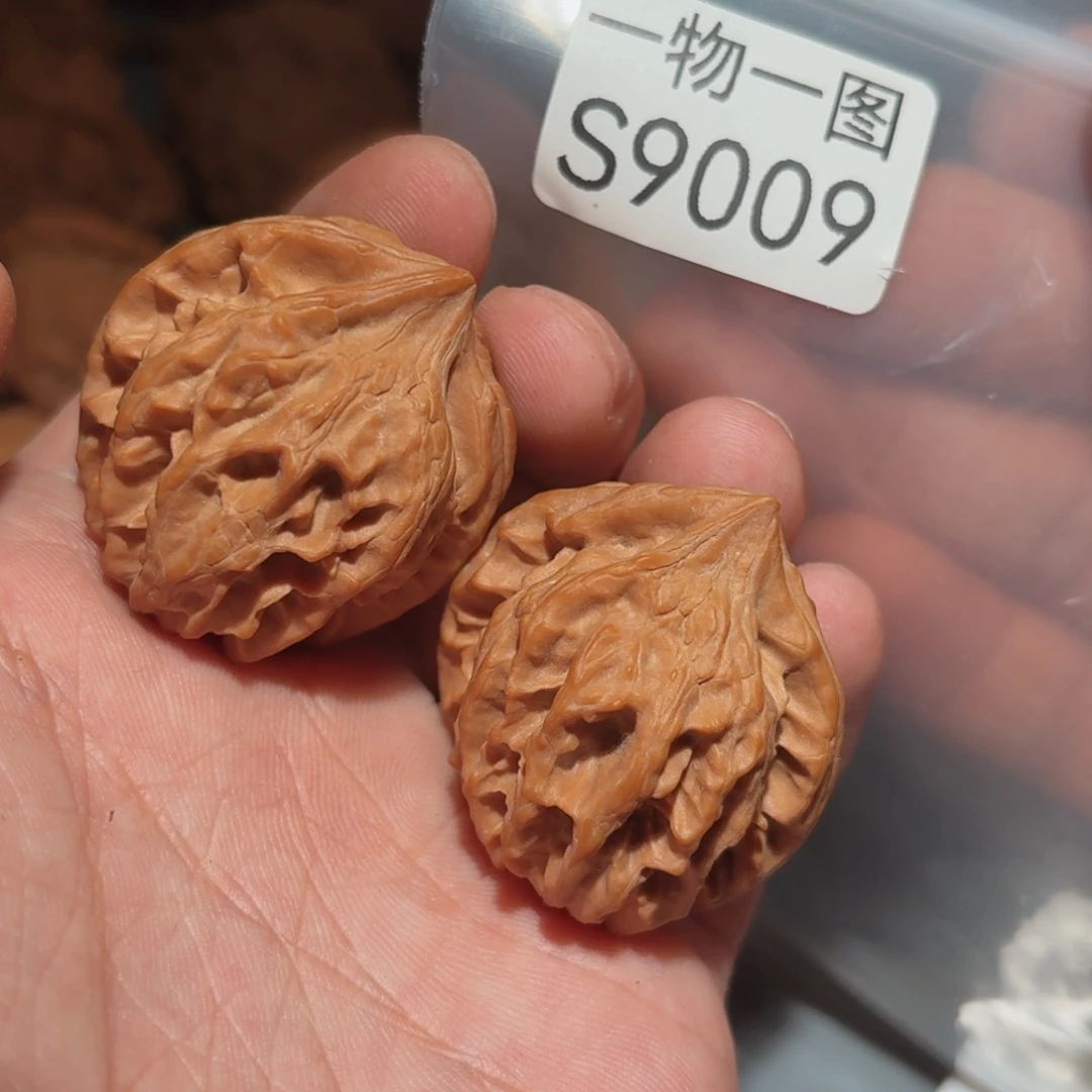 把件文玩核桃曹大龙