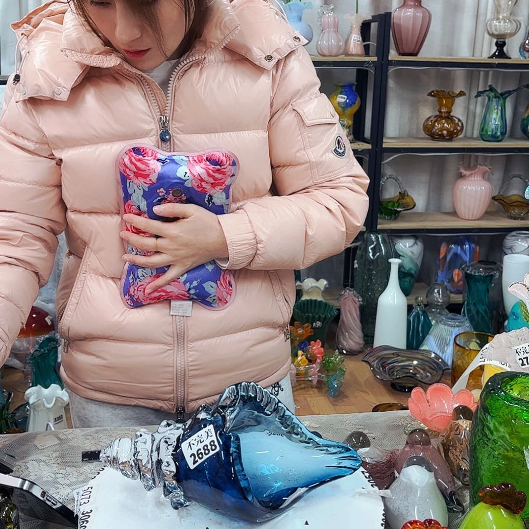 2688 家悦琉璃工艺品不完美