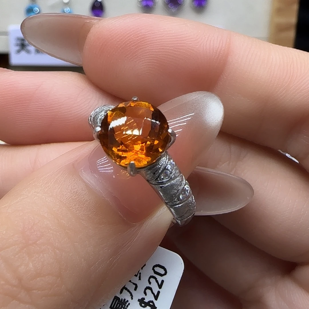 M***杜银S925镶嵌水晶珠宝半成品G 2克拉