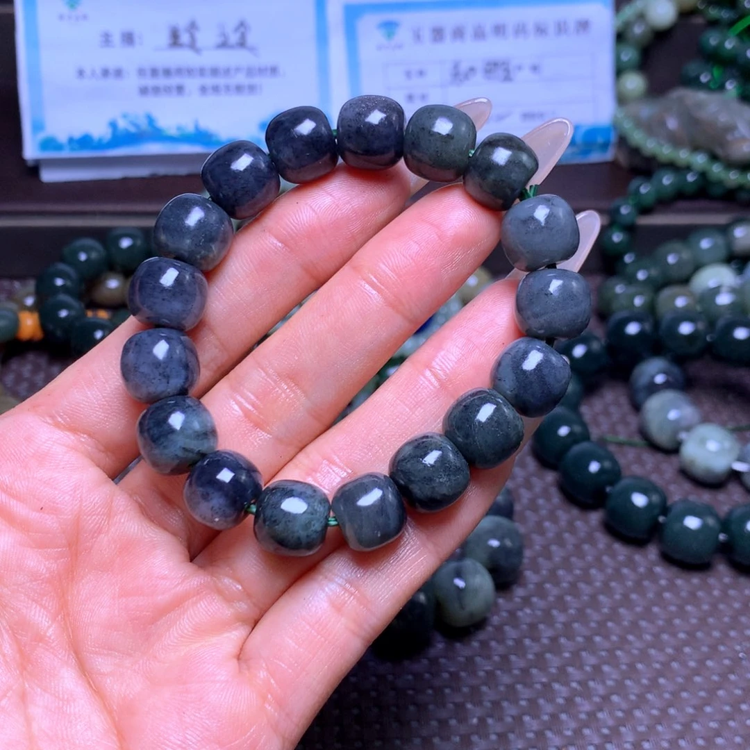 未镶嵌手串和田玉卡12