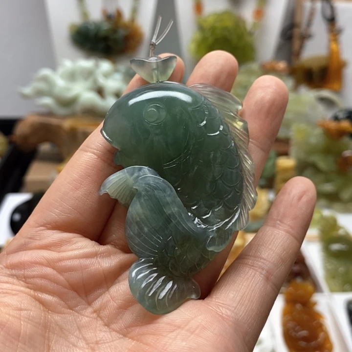 未镶嵌蛇纹石玉颈饰