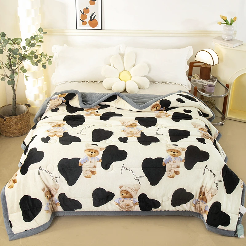2025新款加厚双面绒单人被子 爱心熊